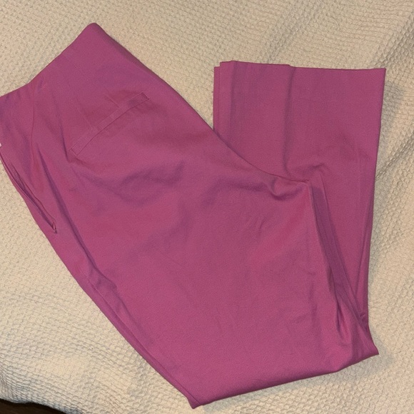 Pink pants - Picture 1 of 5